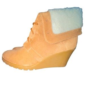 Nautica Women's Suede Ankle Boots Size 11